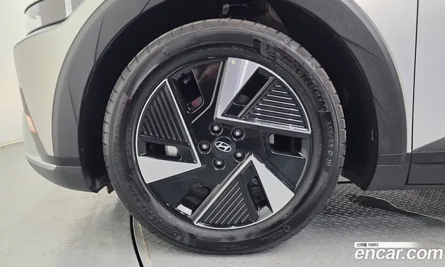 Hyundai Ioniq 5 2025 0.1 автомат (гидро), миниатюра 4 Hyundai Ioniq 5 2025 0.1 автомат (гидро), миниатюра 4