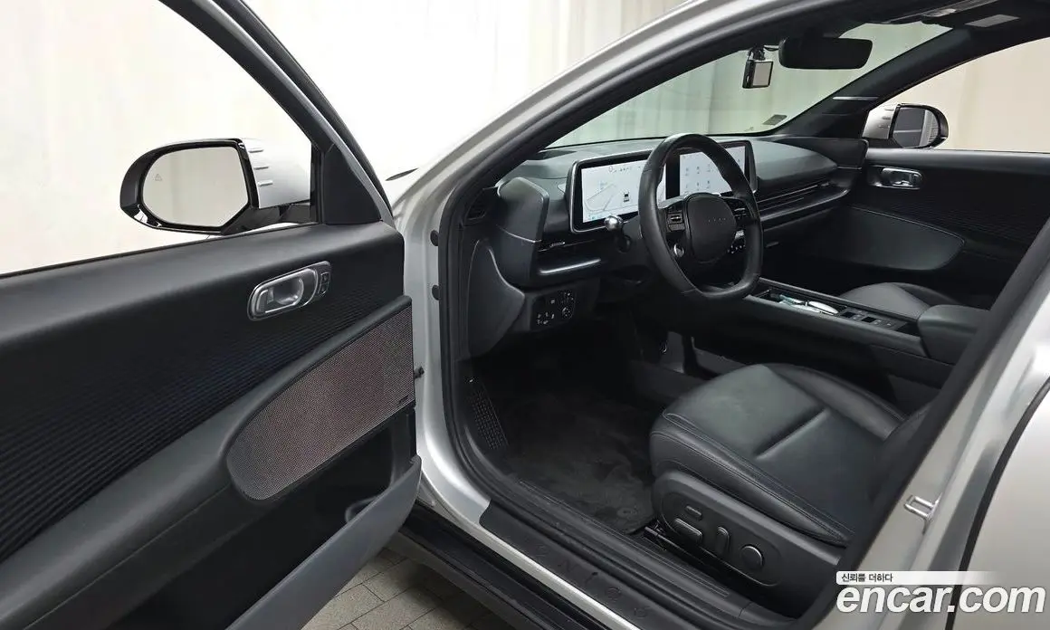 Hyundai Ioniq 6 2023 0.1 автомат (гидро), фото 13