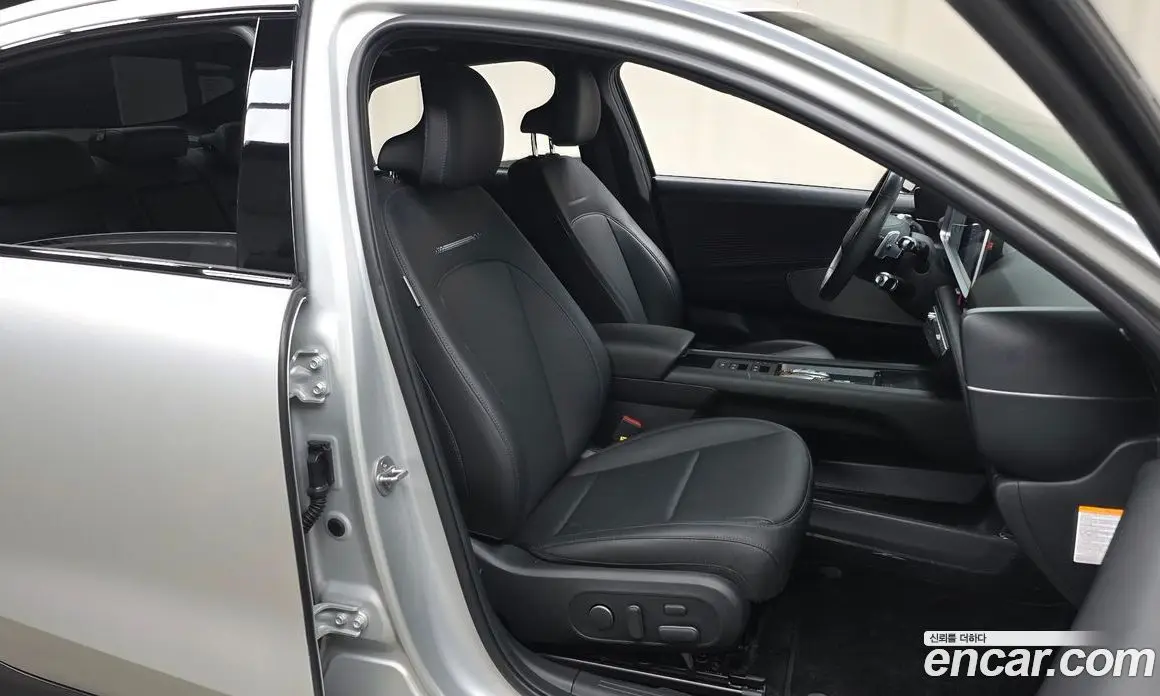 Hyundai Ioniq 6 2023 0.1 автомат (гидро), фото 18