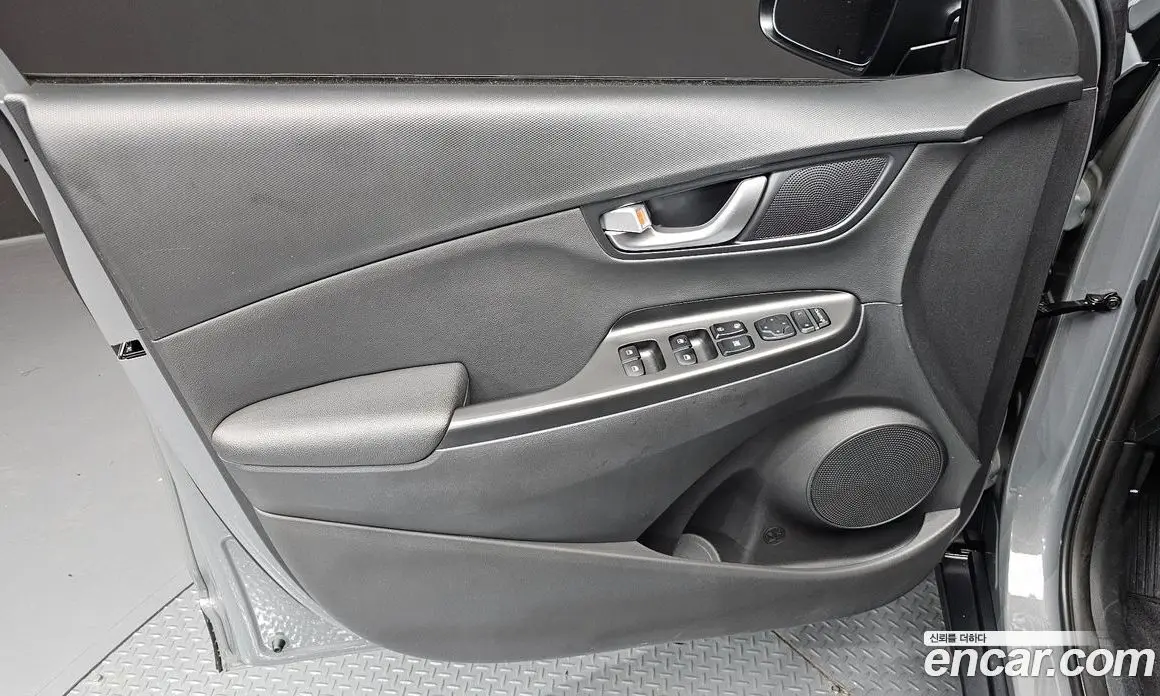 Hyundai Kona 2022 1.6 автомат (гидро), фото 14 Hyundai Kona 2022 1.6 автомат (гидро), фото 14