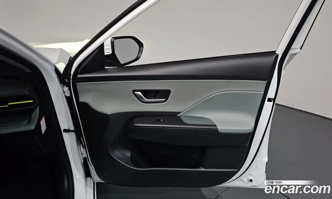 Hyundai Kona 2025 0.2 автомат (гидро), фото 13 Hyundai Kona 2025 0.2 автомат (гидро), фото 13