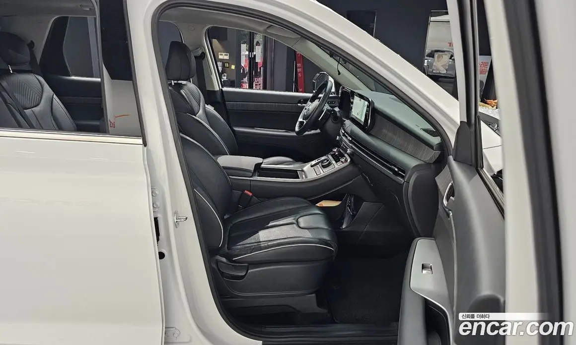Hyundai Palisade 2023 2.2 автомат (гидро), фото 16