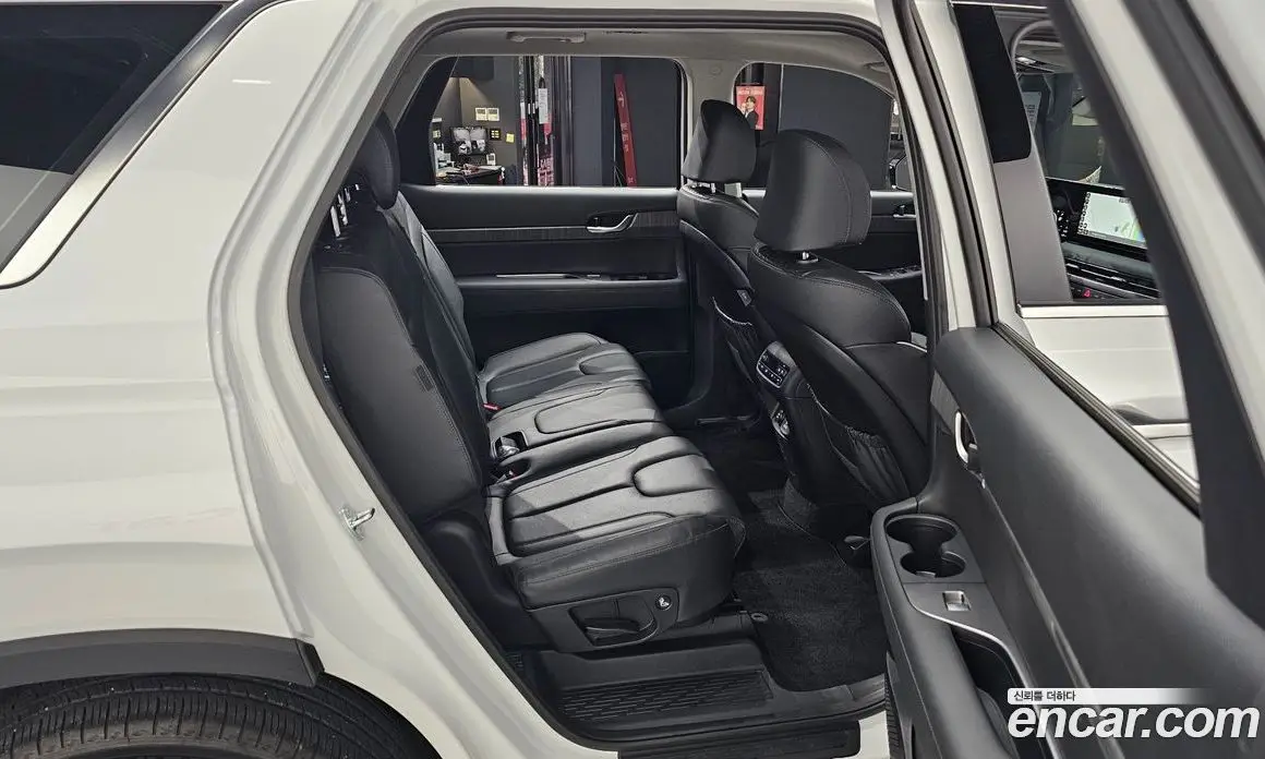 Hyundai Palisade 2023 2.2 автомат (гидро), фото 18