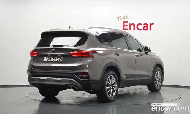 Hyundai Santa Fe 2018 2.0 автомат (гидро), миниатюра 2 Hyundai Santa Fe 2018 2.0 автомат (гидро), миниатюра 2