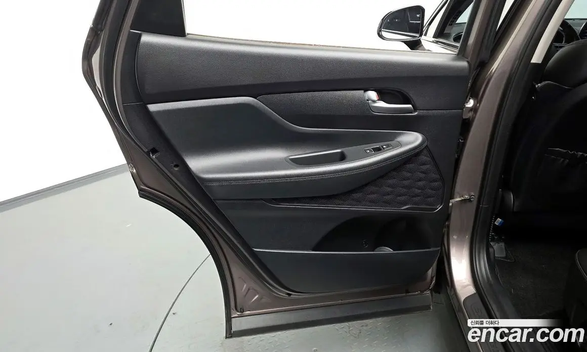 Hyundai Santa Fe 2018 2.0 автомат (гидро), фото 14 Hyundai Santa Fe 2018 2.0 автомат (гидро), фото 14