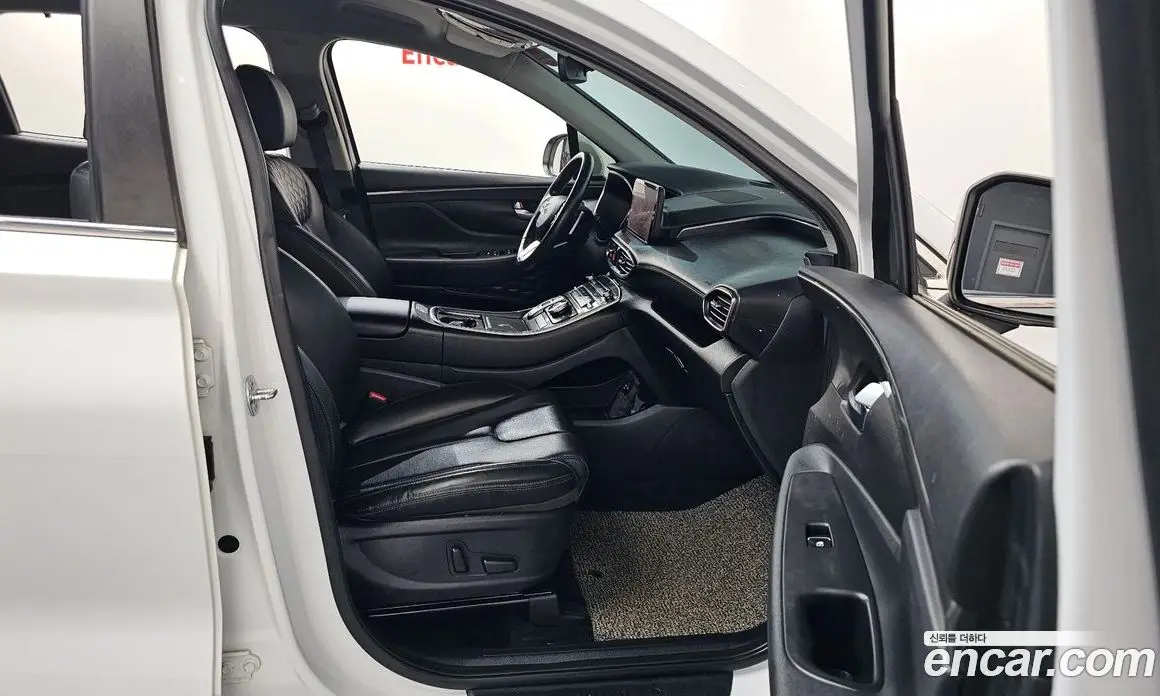 Hyundai Santa Fe 2021 2.2 автомат (гидро), фото 16 Hyundai Santa Fe 2021 2.2 автомат (гидро), фото 16