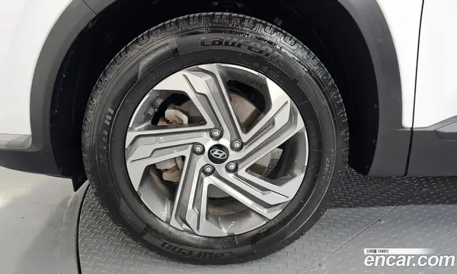 Hyundai Santa Fe 2021 2.2 автомат (гидро), миниатюра 5 Hyundai Santa Fe 2021 2.2 автомат (гидро), миниатюра 5