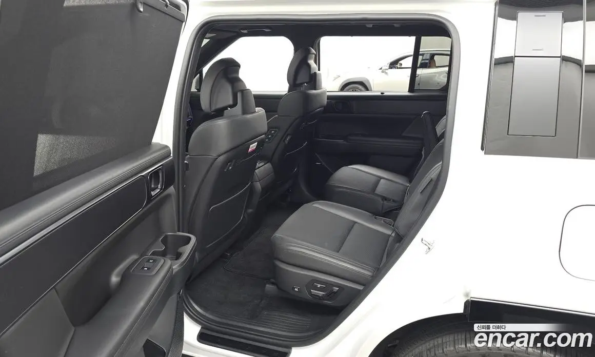 Hyundai Santa Fe 2024 2.5 автомат (гидро), фото 17