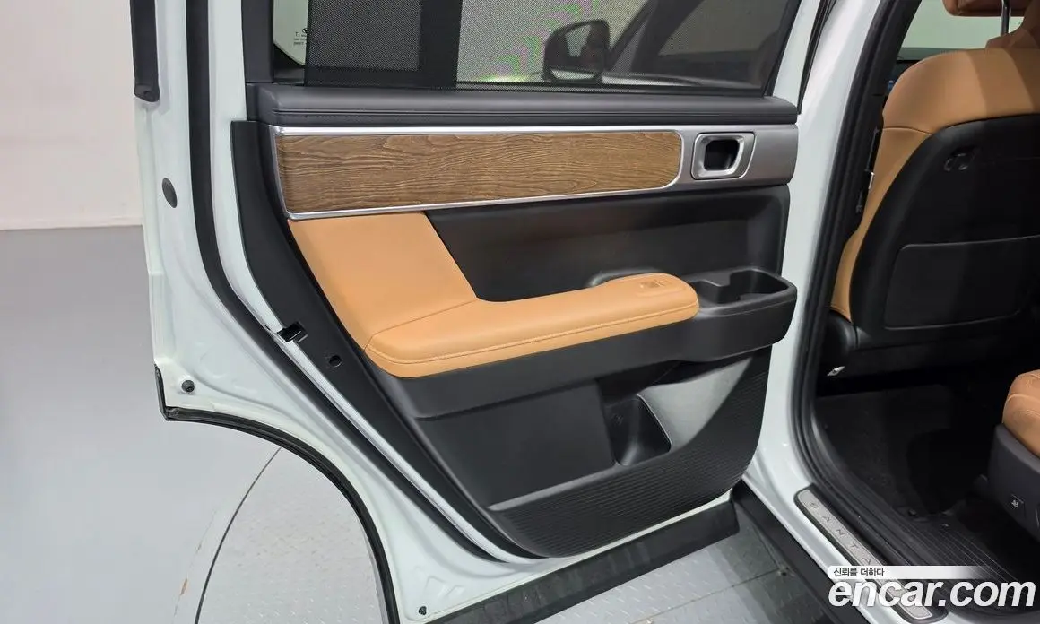 Hyundai Santa Fe 2024 1.6 автомат (гидро), фото 15