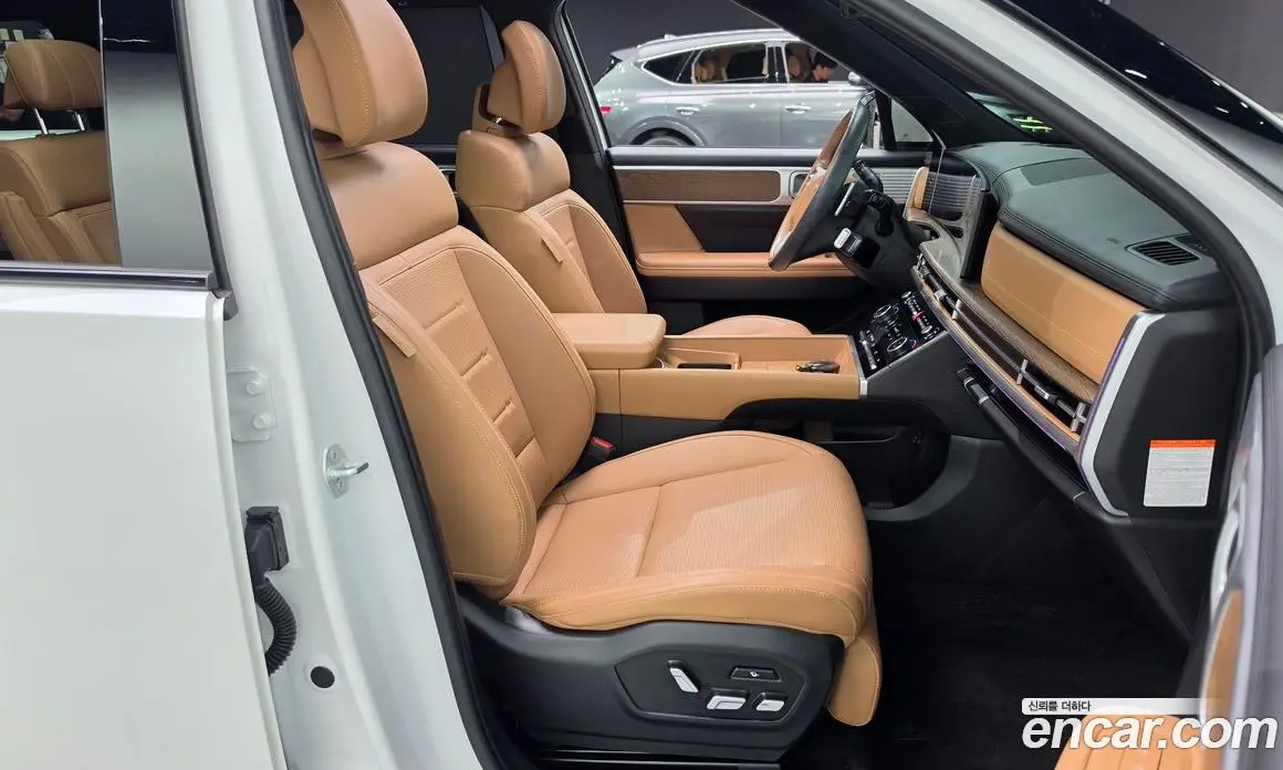 Hyundai Santa Fe 2024 1.6 автомат (гидро), фото 16