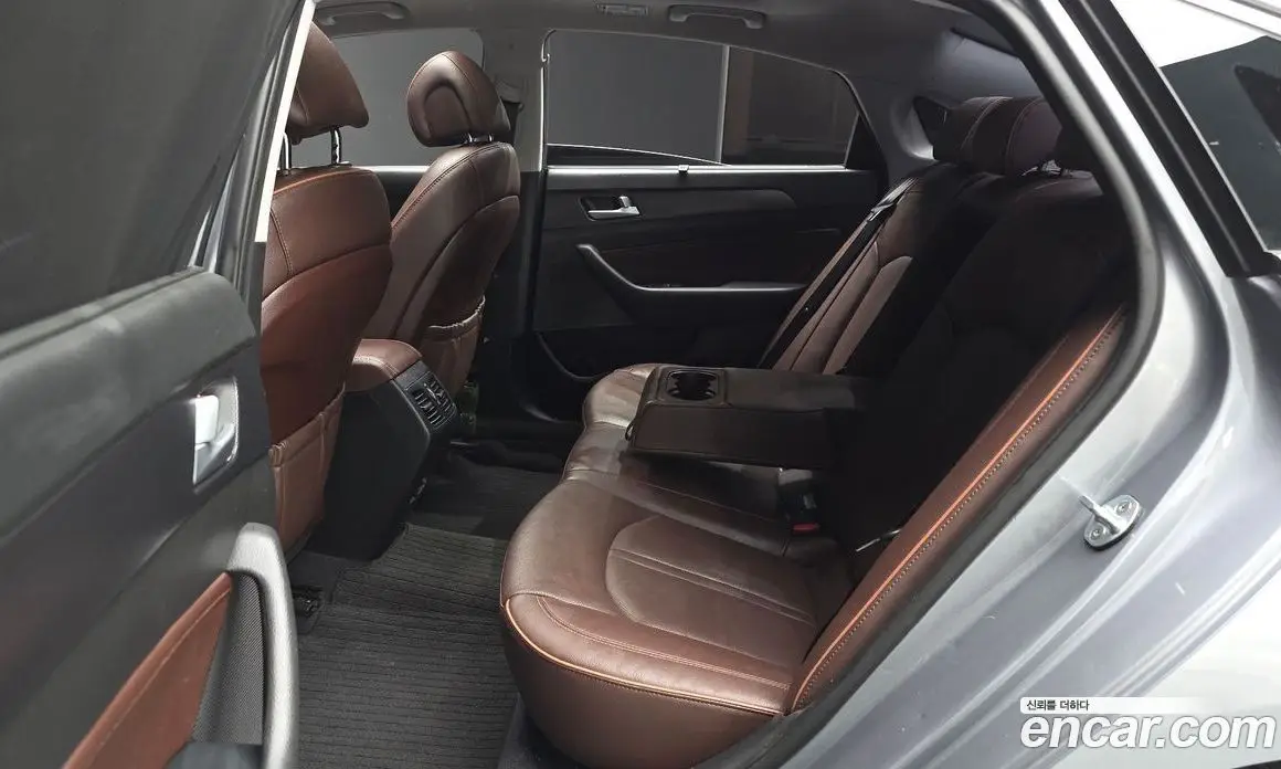 Hyundai Sonata 2016 2.0 автомат (гидро), фото 18