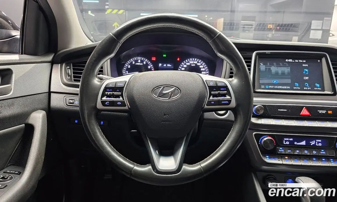 Hyundai Sonata 2018 2.0 автомат (гидро), фото 19 Hyundai Sonata 2018 2.0 автомат (гидро), фото 19