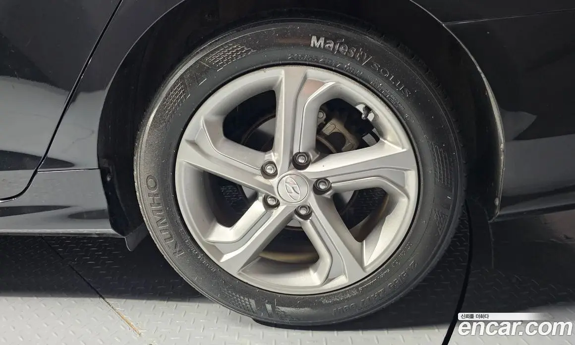 Hyundai Sonata 2018 2.0 автомат (гидро), фото 7 Hyundai Sonata 2018 2.0 автомат (гидро), фото 7
