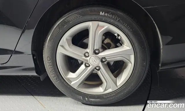 Hyundai Sonata 2018 2.0 автомат (гидро), миниатюра 7 Hyundai Sonata 2018 2.0 автомат (гидро), миниатюра 7
