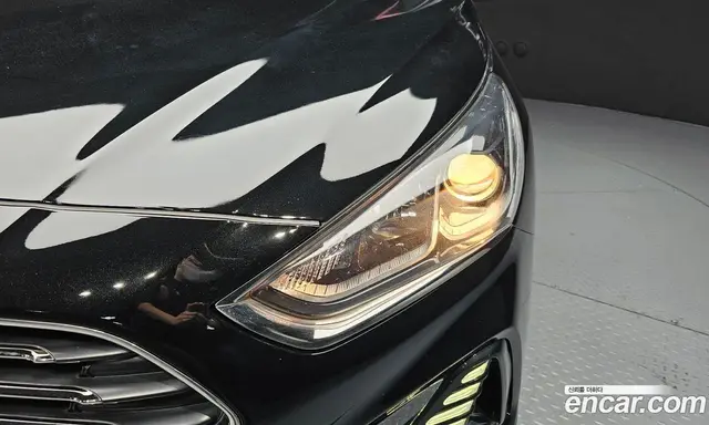 Hyundai Sonata 2018 2.0 автомат (гидро), миниатюра 8 Hyundai Sonata 2018 2.0 автомат (гидро), миниатюра 8
