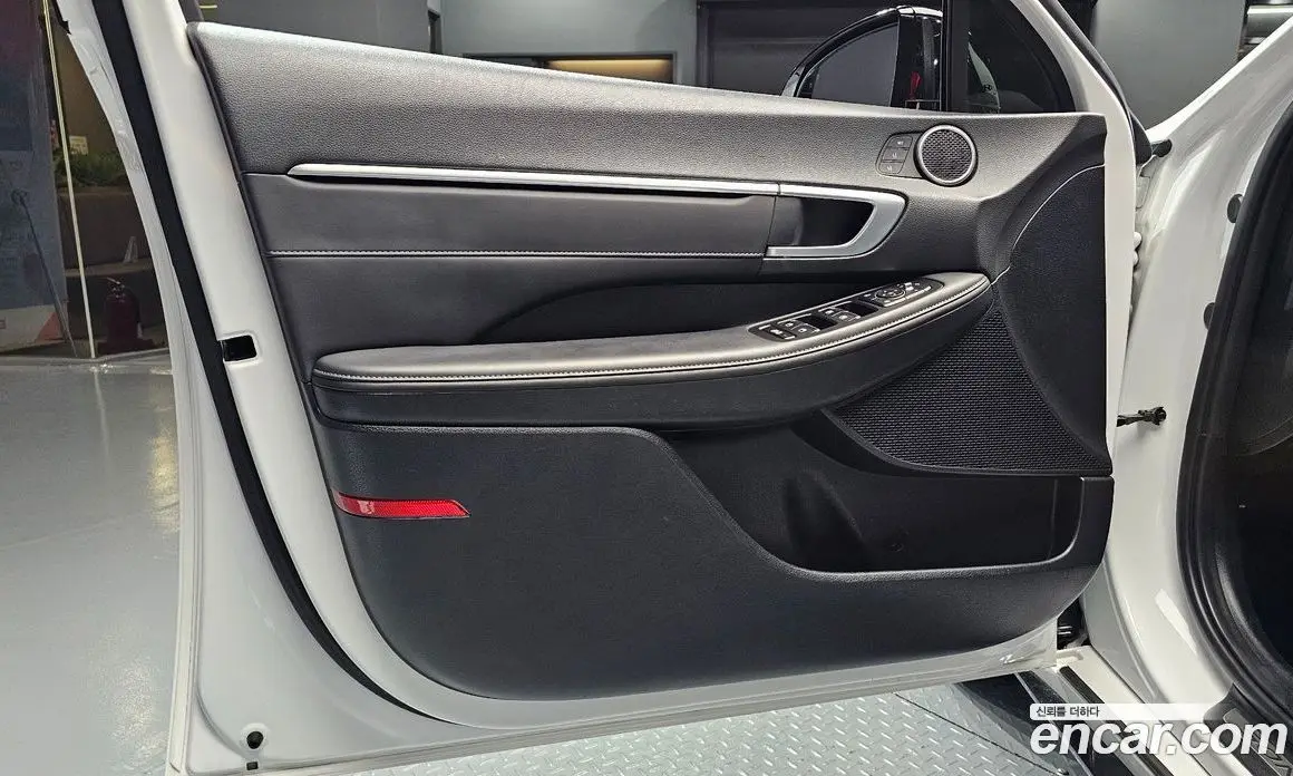 Hyundai Sonata 2021 2.0 автомат (гидро), фото 14 Hyundai Sonata 2021 2.0 автомат (гидро), фото 14