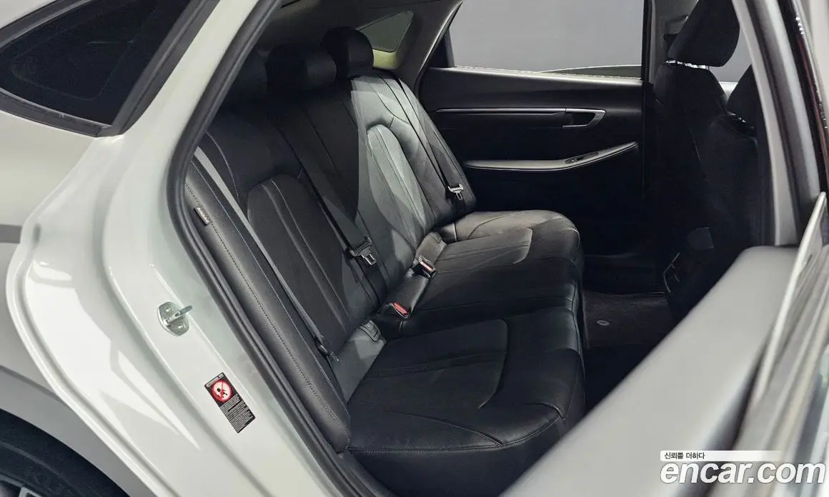 Hyundai Sonata 2021 2.0 автомат (гидро), фото 17 Hyundai Sonata 2021 2.0 автомат (гидро), фото 17