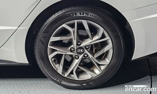 Hyundai Sonata 2021 2.0 автомат (гидро), миниатюра 7 Hyundai Sonata 2021 2.0 автомат (гидро), миниатюра 7