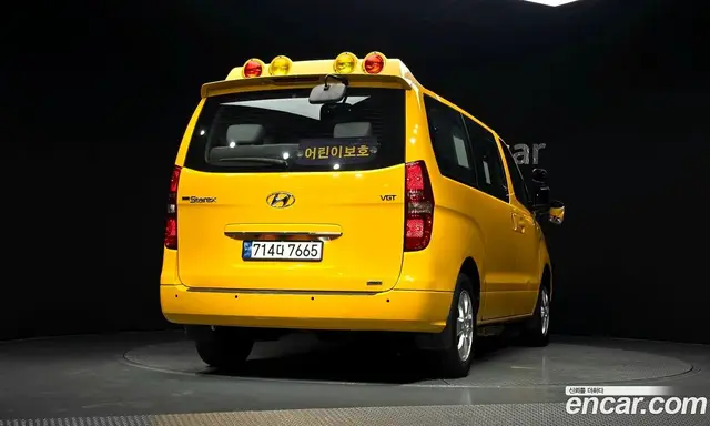 Hyundai Starex 2015 2.5 автомат (гидро), миниатюра 4