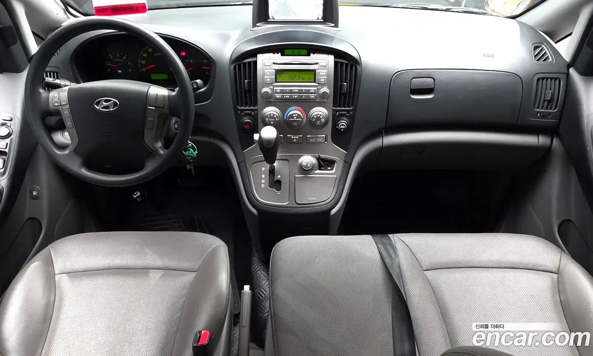 Hyundai Starex 2015 2.5 автомат (гидро), фото 10