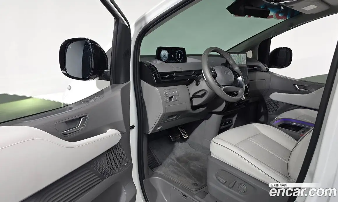 Hyundai Staria 2024 2.2 автомат (гидро), фото 12 Hyundai Staria 2024 2.2 автомат (гидро), фото 12