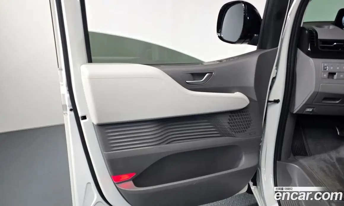 Hyundai Staria 2024 2.2 автомат (гидро), фото 14 Hyundai Staria 2024 2.2 автомат (гидро), фото 14