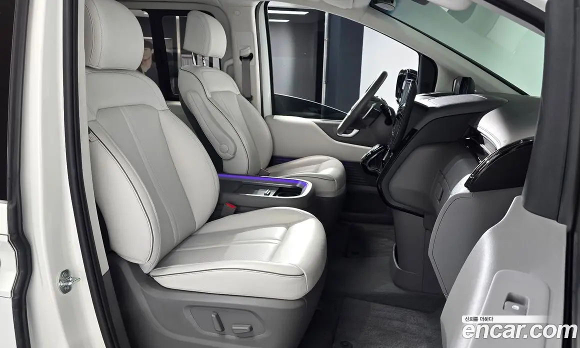 Hyundai Staria 2024 2.2 автомат (гидро), фото 15 Hyundai Staria 2024 2.2 автомат (гидро), фото 15