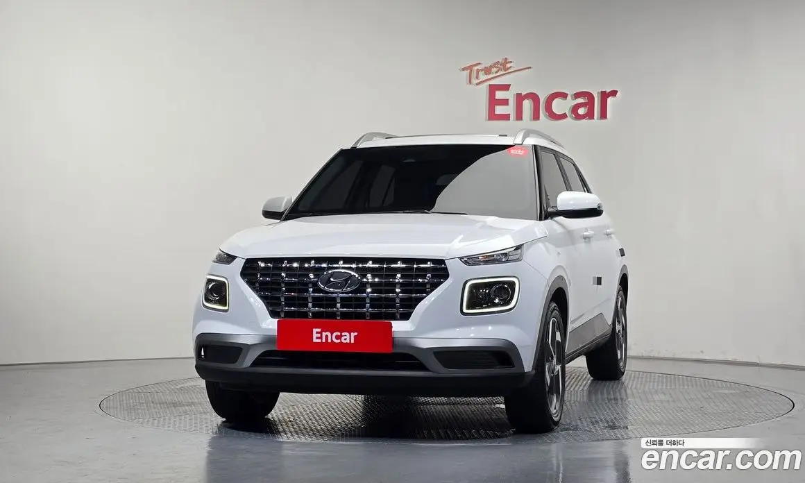 Hyundai Venue 2022 1.6 автомат (гидро), фото 3