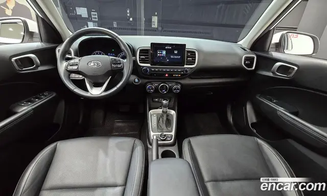 Hyundai Venue 2022 1.6 автомат (гидро), миниатюра 10