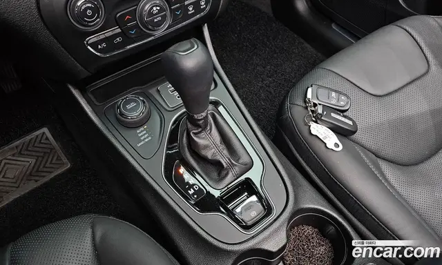 Jeep Cherokee 2021 2.4 автомат (гидро), миниатюра 12