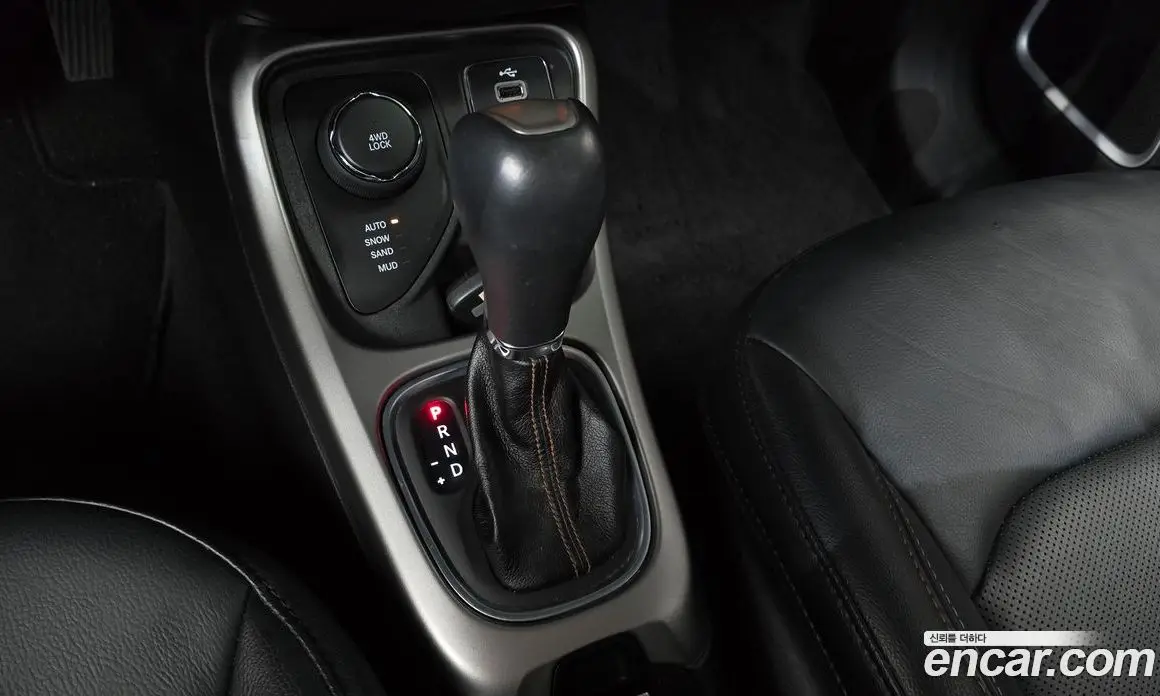Jeep Compass 2018 2.4 автомат (гидро), фото 12 Jeep Compass 2018 2.4 автомат (гидро), фото 12