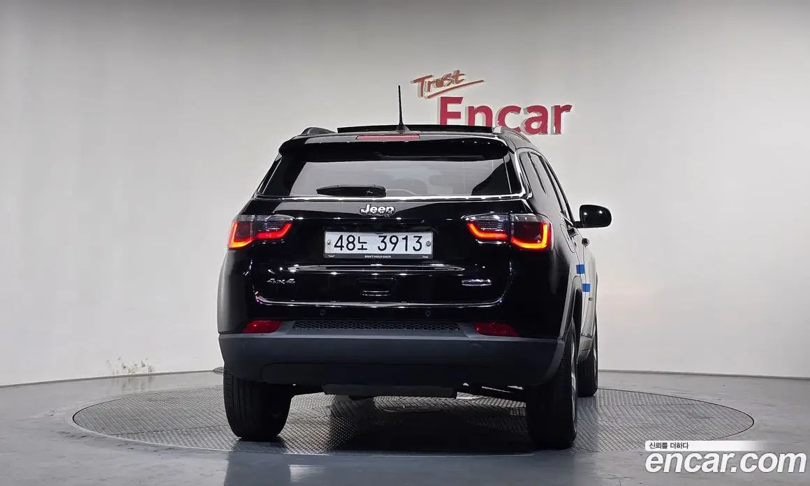 Jeep Compass 2018 2.4 автомат (гидро), фото 4 Jeep Compass 2018 2.4 автомат (гидро), фото 4