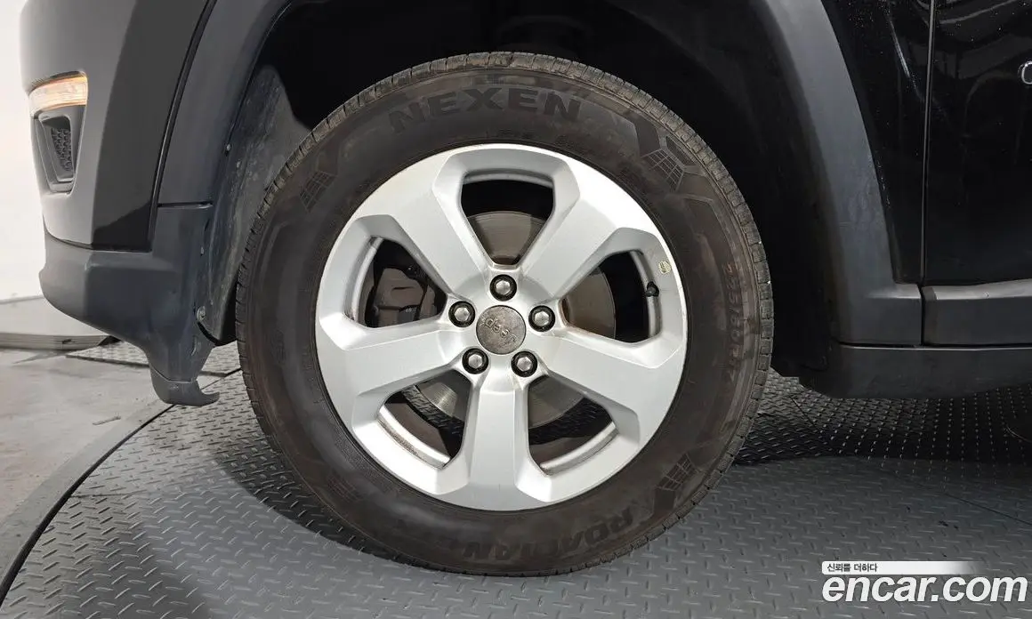 Jeep Compass 2018 2.4 автомат (гидро), фото 5 Jeep Compass 2018 2.4 автомат (гидро), фото 5
