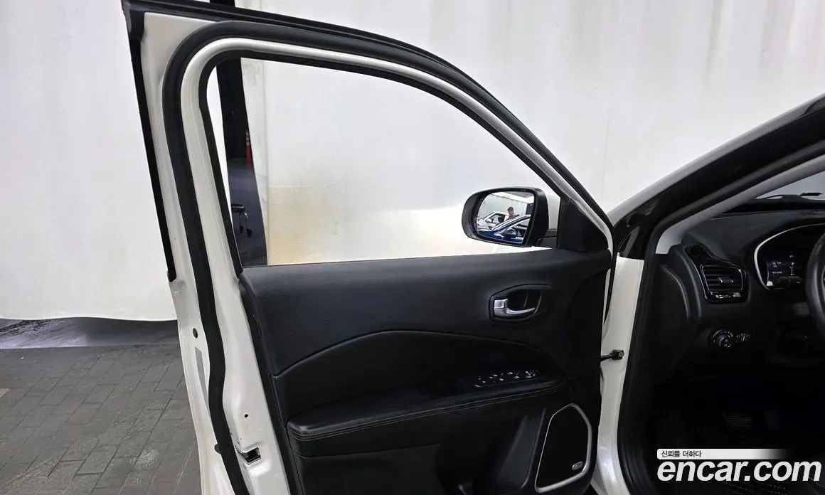 Jeep Compass 2019 2.4 автомат (гидро), фото 14