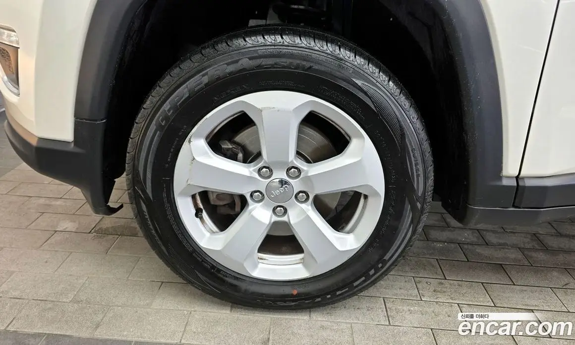 Jeep Compass 2019 2.4 автомат (гидро), фото 5