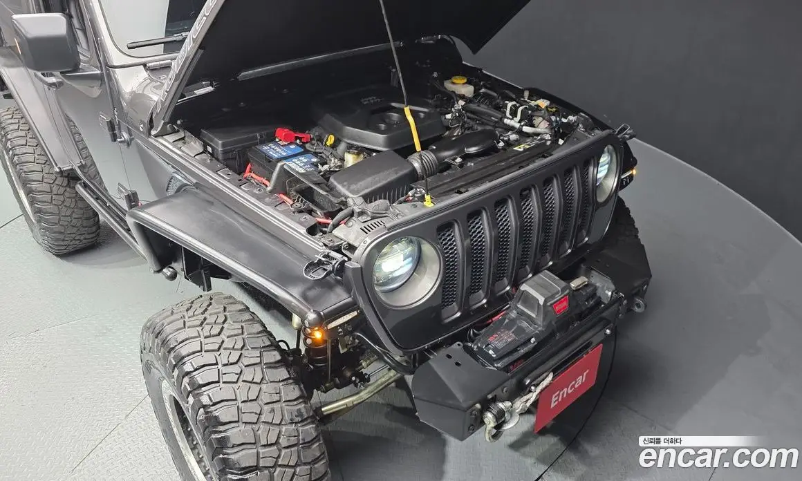 Jeep Wrangler 2019 2.0 автомат (гидро), фото 6 Jeep Wrangler 2019 2.0 автомат (гидро), фото 6