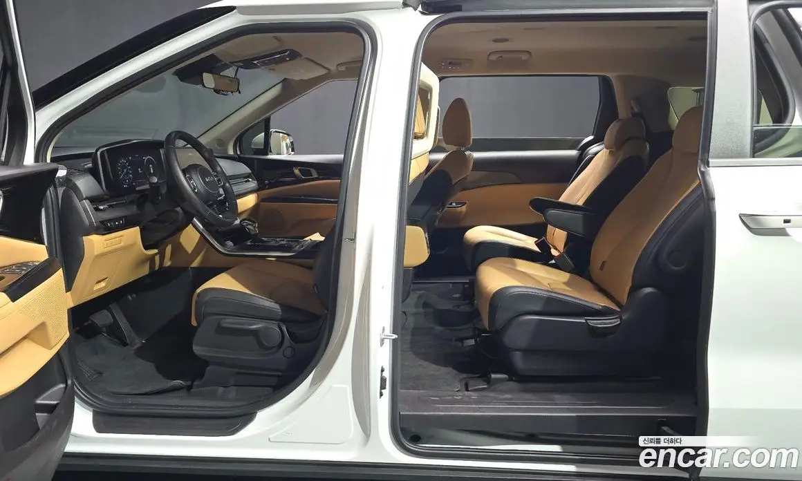 Kia Carnival 2022 2.2 автомат (гидро), фото 13