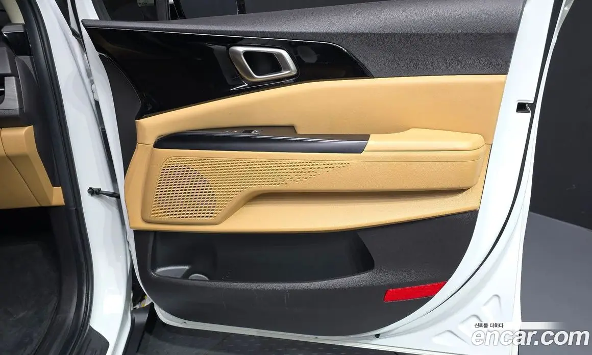 Kia Carnival 2022 2.2 автомат (гидро), фото 15