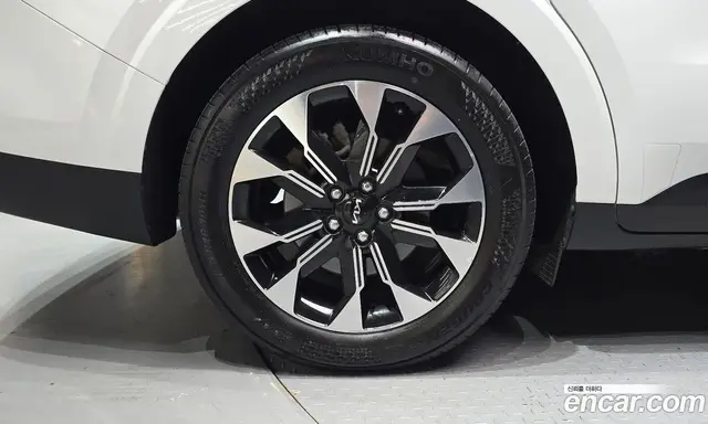 Kia Carnival 2022 2.2 автомат (гидро), миниатюра 5