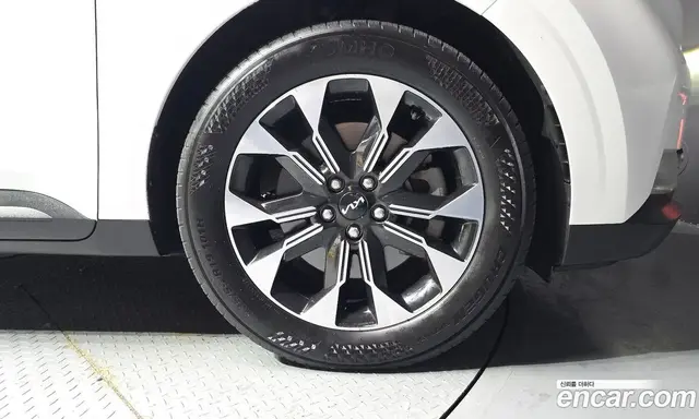 Kia Carnival 2022 2.2 автомат (гидро), миниатюра 7