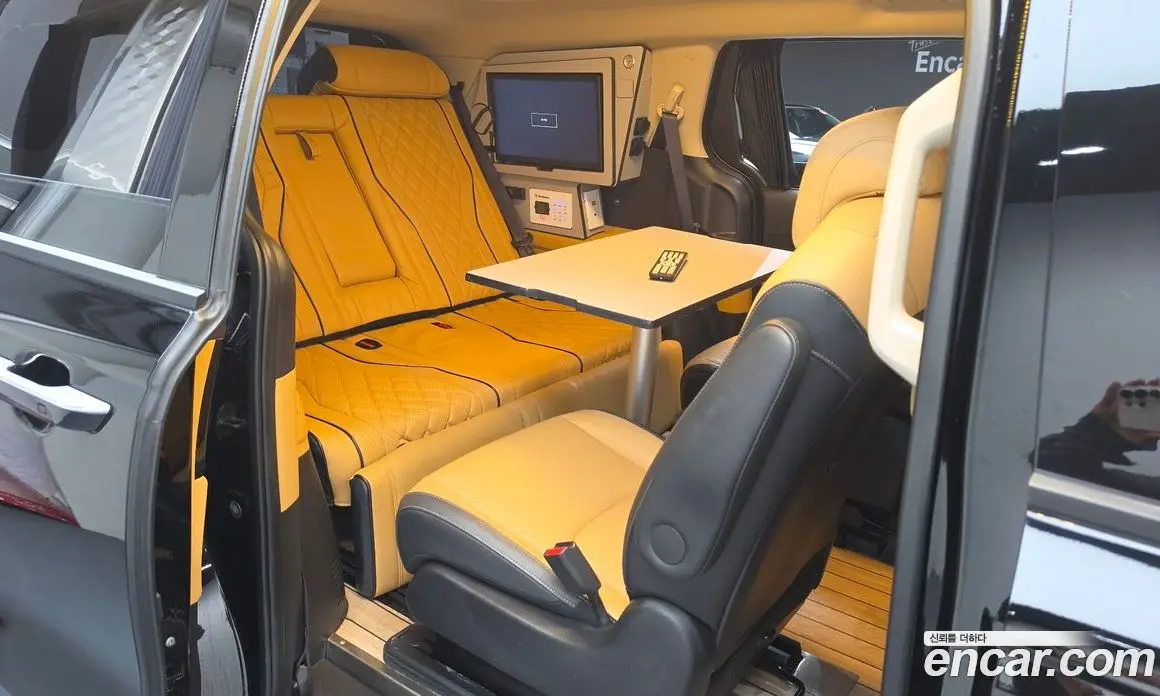 Kia Carnival 2023 3.5 автомат (гидро), фото 18