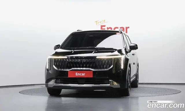 Kia Carnival 2024 2.2 автомат (гидро), миниатюра 3