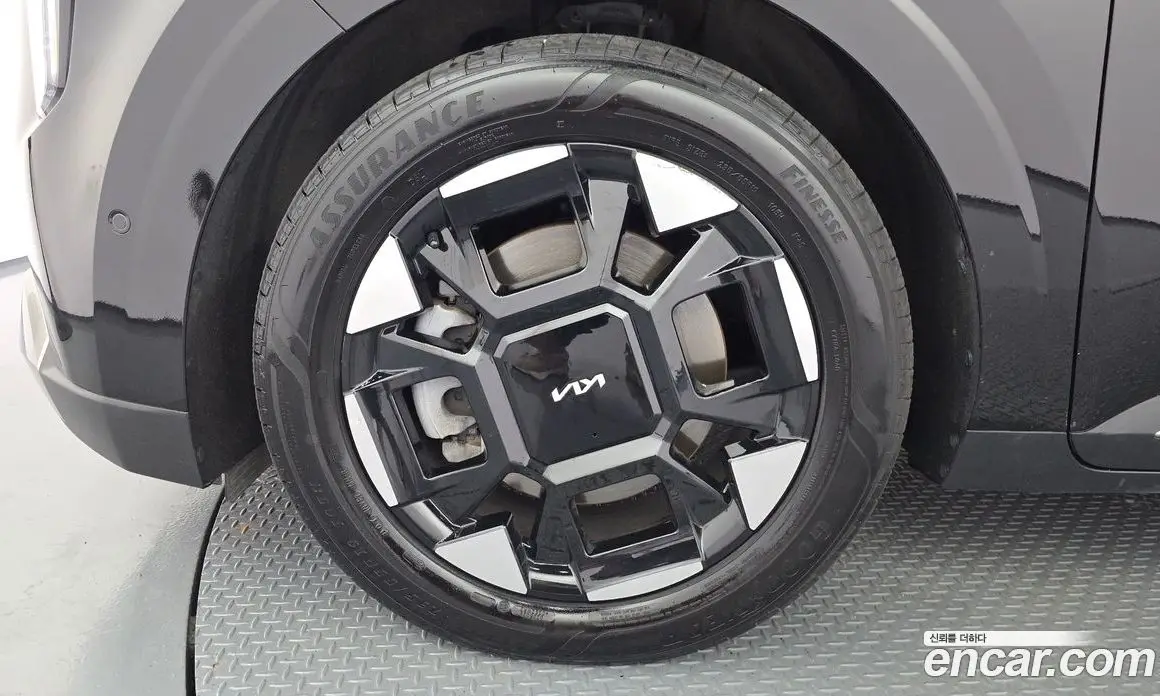 Kia Carnival 2024 2.2 автомат (гидро), фото 5