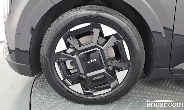 Kia Carnival 2024 2.2 автомат (гидро), миниатюра 5