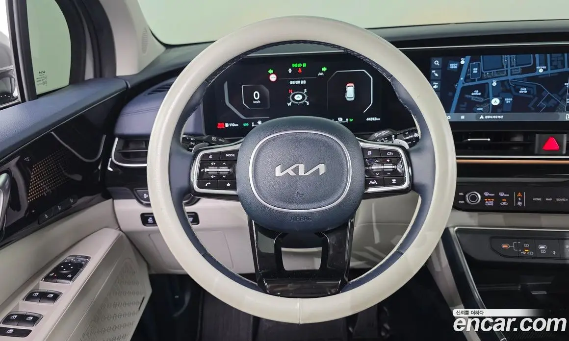 Kia Carnival 2024 1.6 автомат (гидро), фото 19