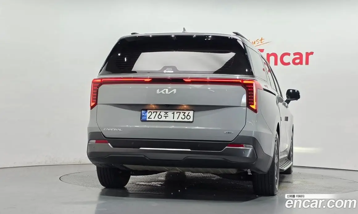Kia Carnival 2024 1.6 автомат (гидро), фото 4