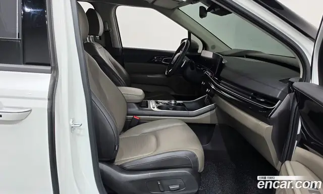 Kia Carnival 2024 2.2 автомат (гидро), миниатюра 11 Kia Carnival 2024 2.2 автомат (гидро), миниатюра 11