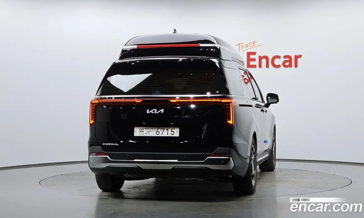 Kia Carnival 2026 3.5 автомат (гидро), фото 4 Kia Carnival 2026 3.5 автомат (гидро), фото 4