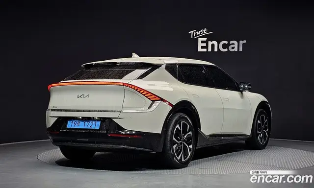 Kia EV6 2022 0.1 автомат (гидро), миниатюра 2 Kia EV6 2022 0.1 автомат (гидро), миниатюра 2