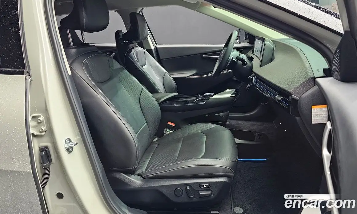 Kia EV6 2022 0.1 автомат (гидро), фото 16 Kia EV6 2022 0.1 автомат (гидро), фото 16